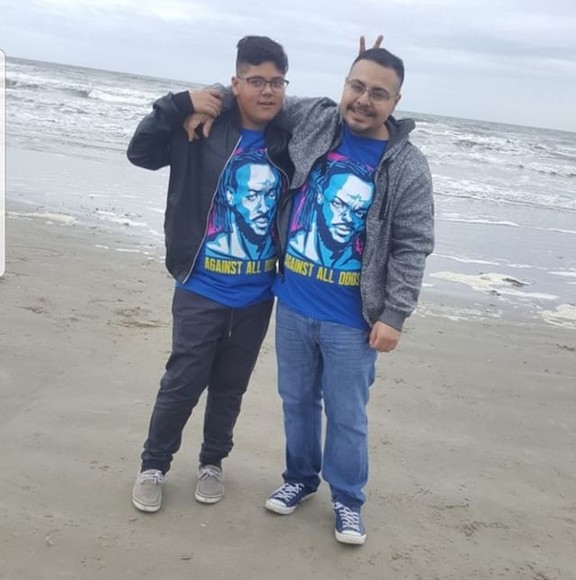 Meet your Posher, Julio - Picture 1 of 1